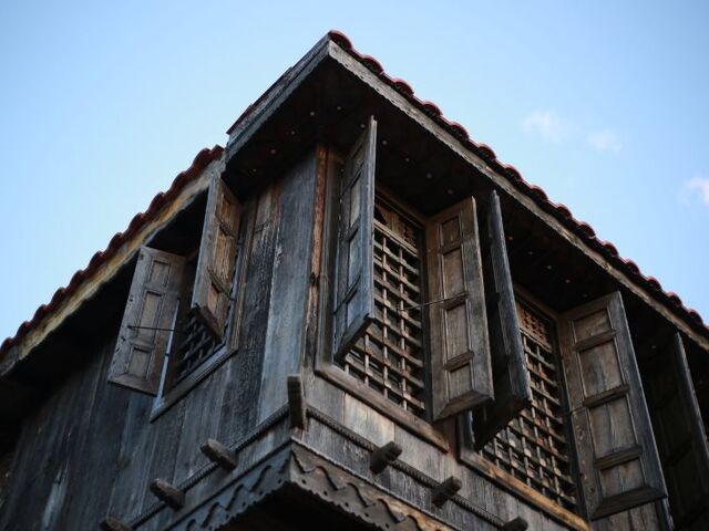 Düğmeli Evler ve Altınbeşik Mağarası Turu